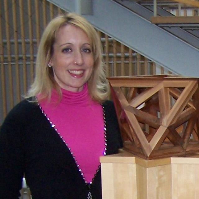  Julie Rowlett